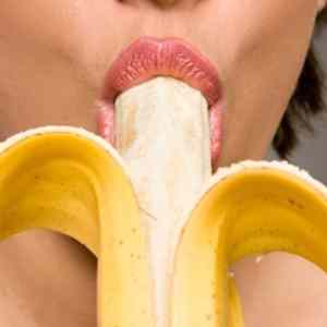 Obrázek 'X- Girls Like To Eat Bananas4'