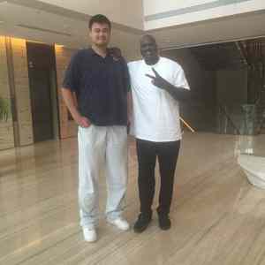 Obrázek 'Yao Ming and the Shaq'