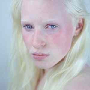 Obrázek 'albino wednesday 3'