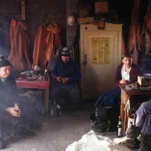 Obrázek 'angela merkel with fishermen 1990'