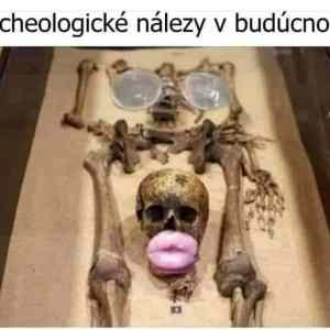 Obrázek 'archeologia buducnosti'