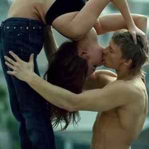 Obrázek 'awesome-kiss.  '