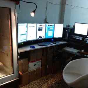 Obrázek 'awesome battlestation'