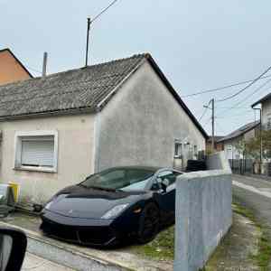 Obrázek 'big biznis here'