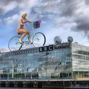 Obrázek 'big tit blonde riding BBC'