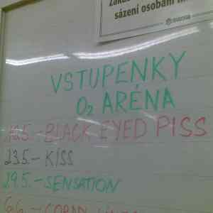 Obrázek 'blackeyedpiss'
