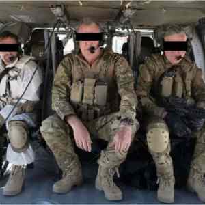 Obrázek 'britsti zoldaci zadrzeni na ukrajine'