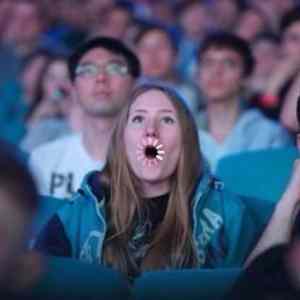 Obrázek 'buffering&nbsp;gg'