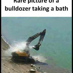 Obrázek 'bulldozer-bath'