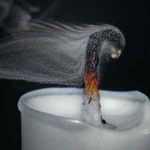 Obrázek 'candle in the wind'