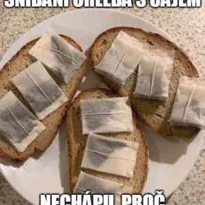 Obrázek 'chleba s cajem'