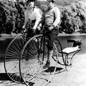 Obrázek 'cyklouni kdysi'