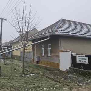 Obrázek 'domek&nbsp;s&nbsp;ramenama'