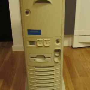 Obrázek 'ein&nbsp;Computer&nbsp;aus&nbsp;echtem&nbsp;Gold&nbsp;2'