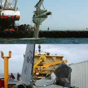 Obrázek 'fighter jet wreck'