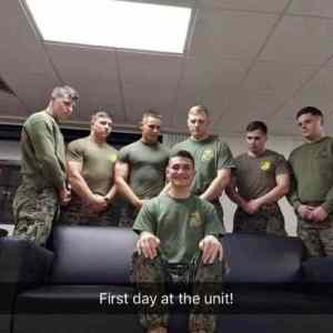 Obrázek 'first day at the unit'