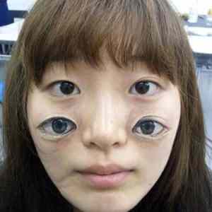 Obrázek 'four-eyes'