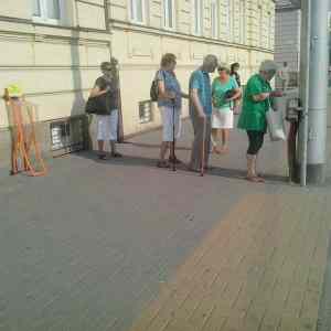 Obrázek 'fronta&nbsp;na&nbsp;stin'