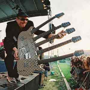 Obrázek 'gitarista'