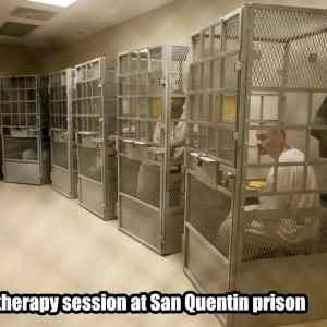 Obrázek 'group therapy - prison'