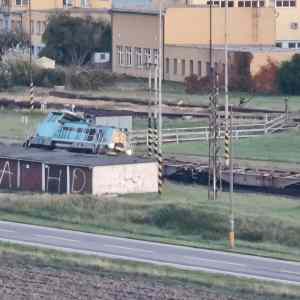 Obrázek 'haloo haloo rusen do garaze ba nove mesto'