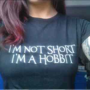 Obrázek 'i am not short i am  a hobbit '
