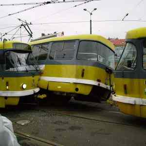 Obrázek 'kdyz se maji tramvaje rady'