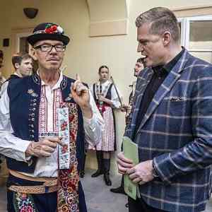 Obrázek 'kolik&nbsp;jsi&nbsp;mel&nbsp;tech&nbsp;slivovicek'