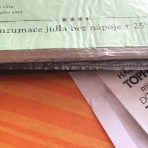 Obrázek 'konzumace jidla bez napoje'