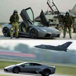 Obrázek 'lamborghini reventon vs tornado'