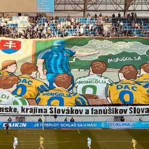 Obrázek 'lekce zemepisu na fotbale'