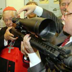 Obrázek 'meanwhile-in-vatican'