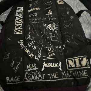 Obrázek 'my dads high school backpack'