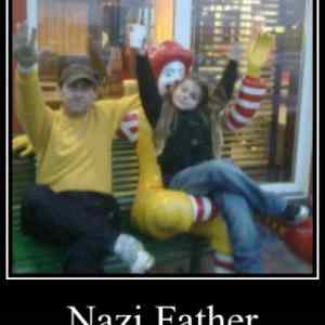 Obrázek 'nazi father'