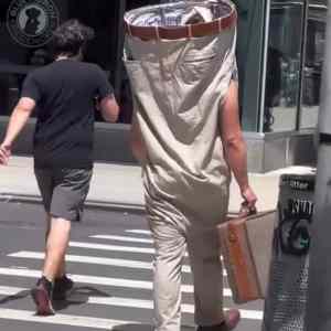 Obrázek 'nemoderni&nbsp;kufr'