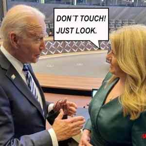 Obrázek 'nesahej dedku'