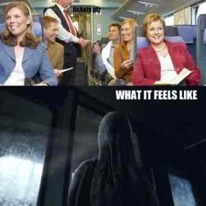 Obrázek 'on a train'