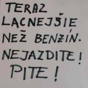Obrázek 'pivo a benzin'