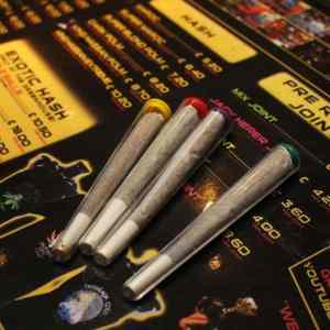 Obrázek 'pre rolled joints'