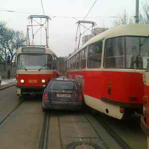 Obrázek 'predjizdet tramvaj'