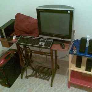 Obrázek 'russian computer setup circa 2024'
