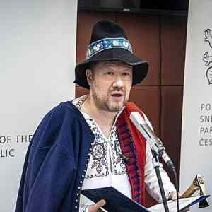 Obrázek 'samuraj&nbsp;v&nbsp;japonskem&nbsp;kroji'