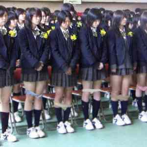 Obrázek 'schoolgirls-pantsu'