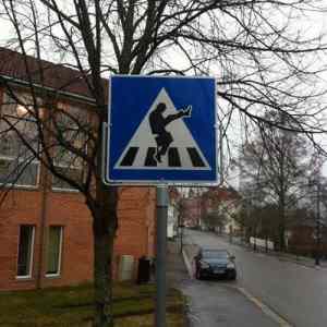 Obrázek 'silly walk'