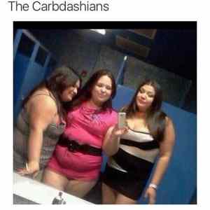 Obrázek 'the-carbdashians'