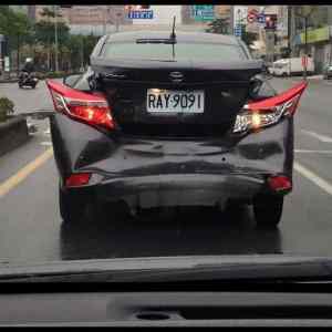 Obrázek 'they may have crashed her car but at least now they have the batmobile'