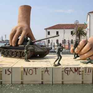 Obrázek 'this is not a game'