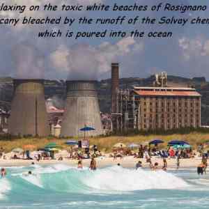 Obrázek 'toxic white beaches'