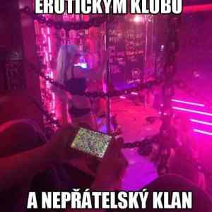 Obrázek 'valka v erotickem klubu'