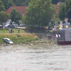 Obrázek 'vodicka nezvladla riadenie Dunaj Bratislava'